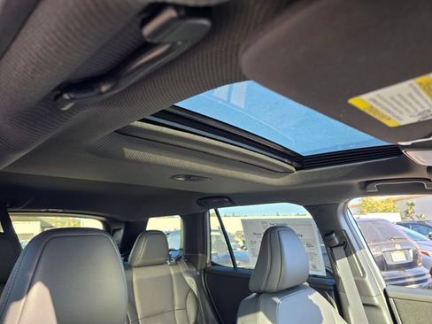 New 2026 Subaru Outback Limited XT AWD/4WD image 12