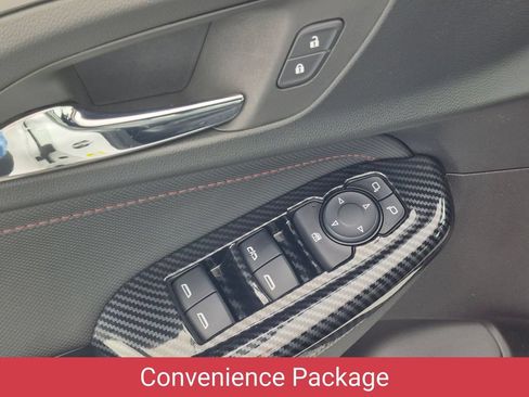 Certified 2021 Chevrolet TrailBlazer RS w/ Convenience Package FWD image 11