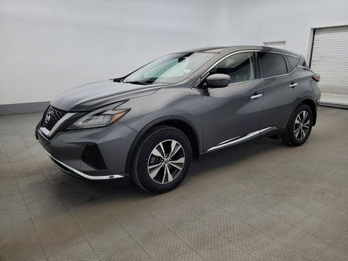 Used 2019 Nissan Murano S image 2