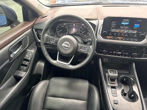 Used 2022 Nissan Rogue SL w/ SL Premium Package FWD image 19