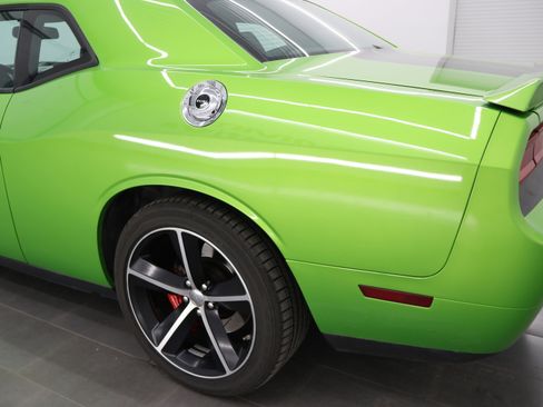 Used 2011 Dodge Challenger SRT8 w/ Green w/Envy Group image 31