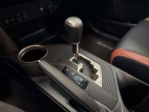 Used 2013 Toyota RAV4 Limited image 26