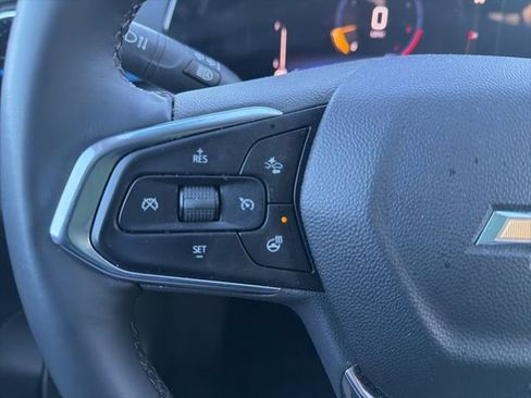 Used 2025 Chevrolet Trax LT w/ LT Convenience Package image 35