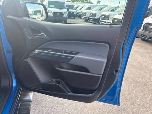 Used 2021 Chevrolet Colorado Z71 w/ Safety Package AWD/4WD image 33