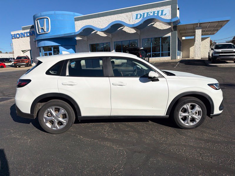 Used 2024 Honda HR-V LX image 8