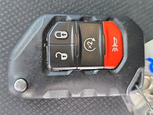Used 2021 Jeep Wrangler Unlimited Sport AWD/4WD image 35
