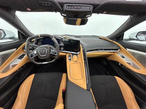 Used 2024 Chevrolet Corvette E-Ray w/ Chrome Exterior Badge Package AWD/4WD image 15