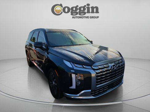 Used 2023 Hyundai Palisade Calligraphy FWD image 10