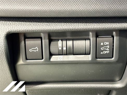 Certified 2025 Subaru Forester Premium image 10