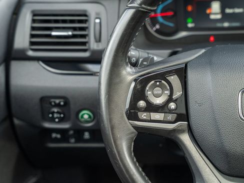 Used 2019 Honda Pilot Touring image 30