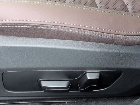 Used 2026 BMW 228i w/ Premium Package FWD image 17
