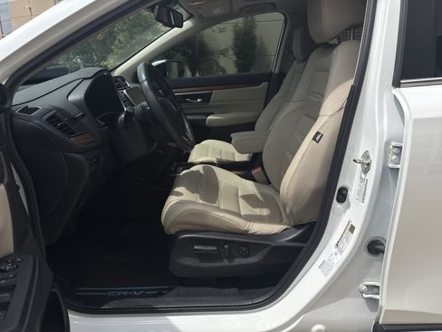 Used 2020 Honda CR-V Touring image 16