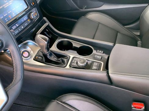 Used 2022 Nissan Maxima SV w/ Floor Mat Group FWD image 14
