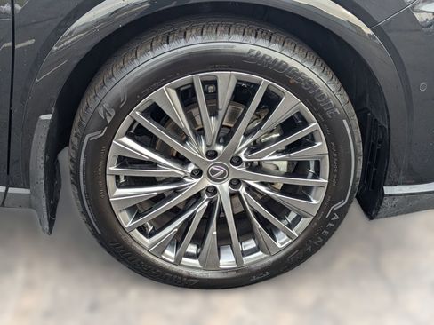 Certified 2025 Lexus RX 450h AWD w/ Luxury Package image 12