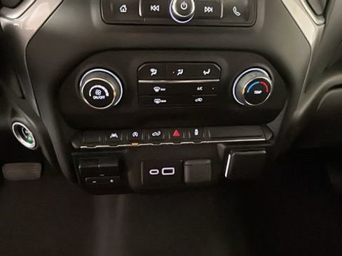 Used 2024 Chevrolet Silverado 1500 Custom AWD/4WD image 23