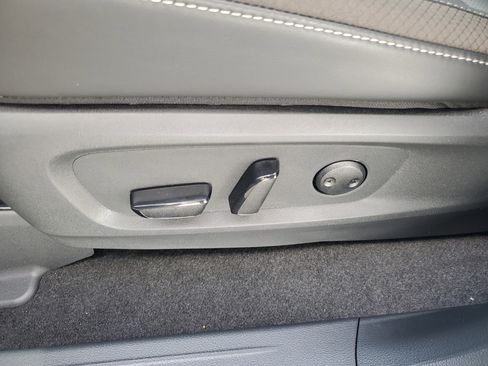 New 2026 Nissan Pathfinder SL w/ SL Premium Package image 14