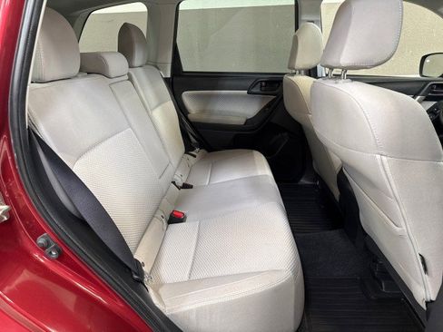 Used 2017 Subaru Forester 2.5i Premium w/ All-Weather Package image 62