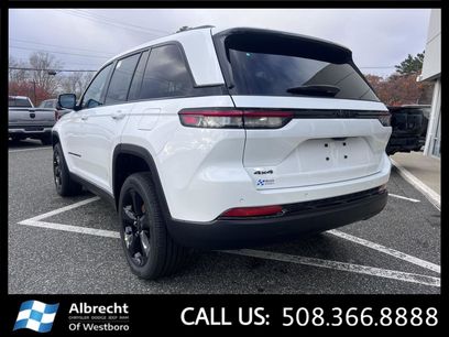 New 2025 Jeep Grand Cherokee Altitude