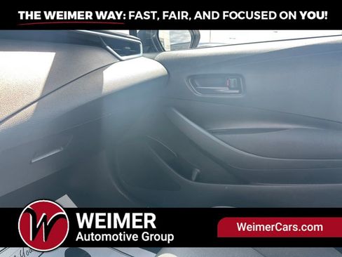 Used 2023 Toyota Corolla LE FWD image 27