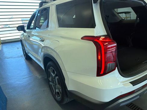 Used 2024 Hyundai Palisade SEL AWD/4WD image 9