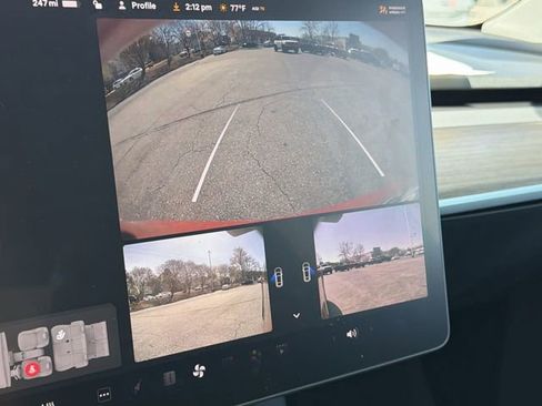 Used 2023 Tesla Model Y Long Range image 17