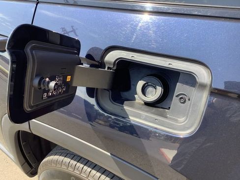 Used 2023 Jeep Grand Cherokee L Limited w/ Trailer Tow Group (B) AWD/4WD image 24