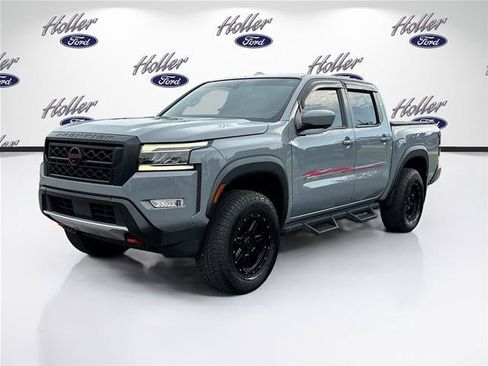 Used 2022 Nissan Frontier Pro-X w/ Pro-X Premium Package RWD image 3