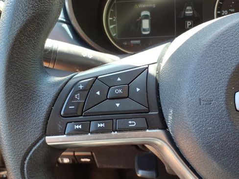 Used 2024 Nissan Versa SV w/ Trunk Package FWD image 12