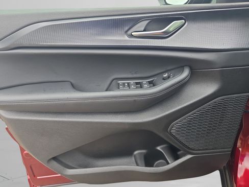 New 2025 Jeep Grand Cherokee Laredo image 16