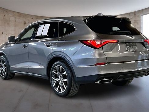 Used 2023 Acura MDX SH-AWD w/ Technology Package image 4