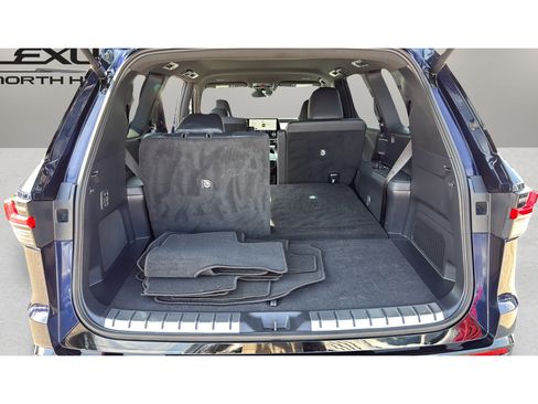 Used 2026 Lexus TX 500h AWD w/ Technology Package image 23