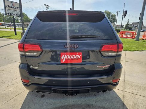 Used 2018 Jeep Grand Cherokee Trailhawk AWD/4WD image 7