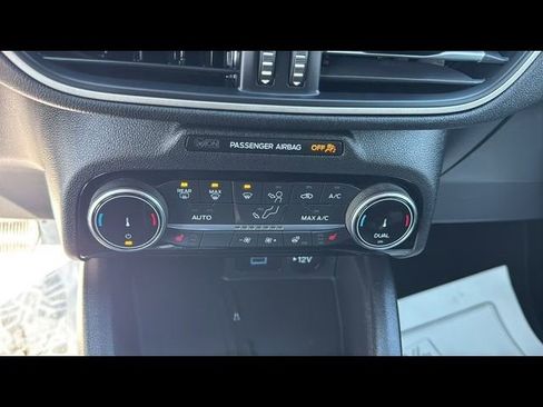 Certified 2022 Ford Escape SEL w/ Technology Package FWD image 25