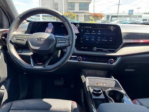 Used 2026 Chevrolet Equinox RS w/ Convenience Package III AWD/4WD image 17