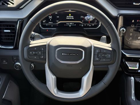 Used 2025 GMC Sierra 1500 Denali w/ Denali Reserve Package image 14