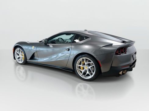 Certified 2020 Ferrari 812 Superfast RWD image 3
