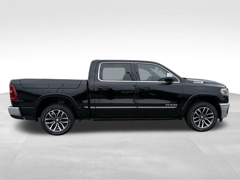 Used 2025 RAM 1500 Limited AWD/4WD image 14