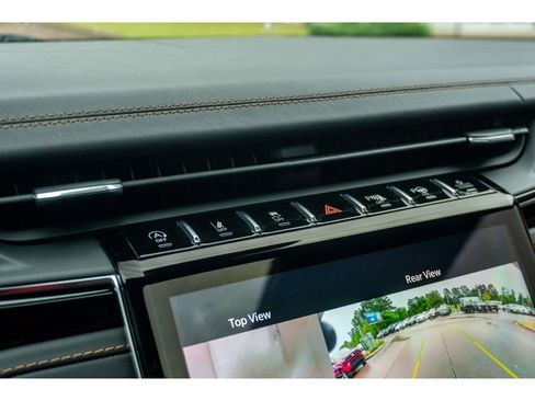 Used 2022 Jeep Grand Cherokee L Summit AWD/4WD image 30
