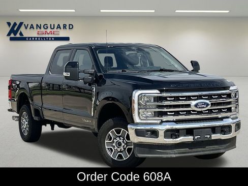 Used 2024 Ford F250 Lariat image 2