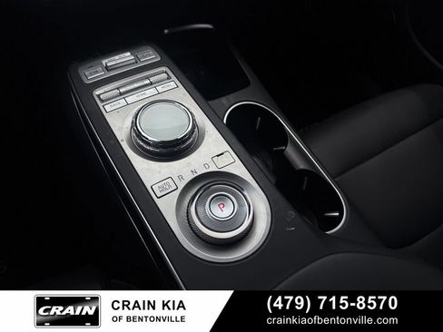 Used 2022 Genesis GV70 2.5T w/ Cargo Package AWD/4WD image 18