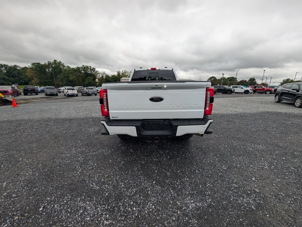 Used 2025 Ford F250 XLT w/ Black Appearance Package AWD/4WD image 5