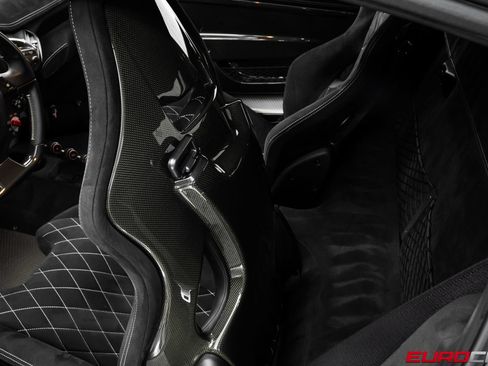 Used 2015 Ferrari 458 Speciale Coupe RWD image 43