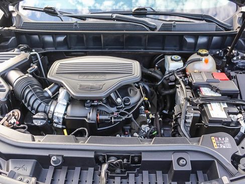 Used 2019 Cadillac XT5 Premium Luxury image 32