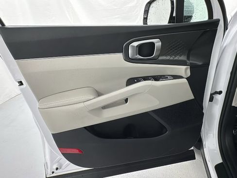 New 2025 Kia Sorento EX w/ Panoramic Sunroof Package image 20