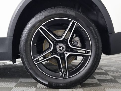 Certified 2023 Mercedes-Benz GLA 250 4MATIC image 16