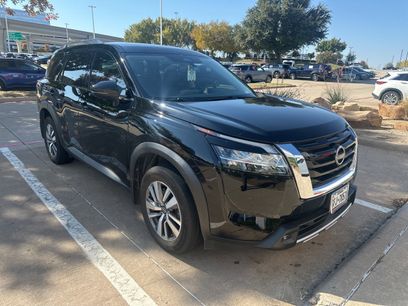 Used 2022 Nissan Pathfinder SL