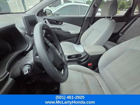 Used 2022 Hyundai Kona SEL FWD image 8