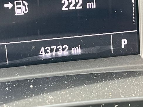 Used 2024 Chevrolet Malibu LT image 40