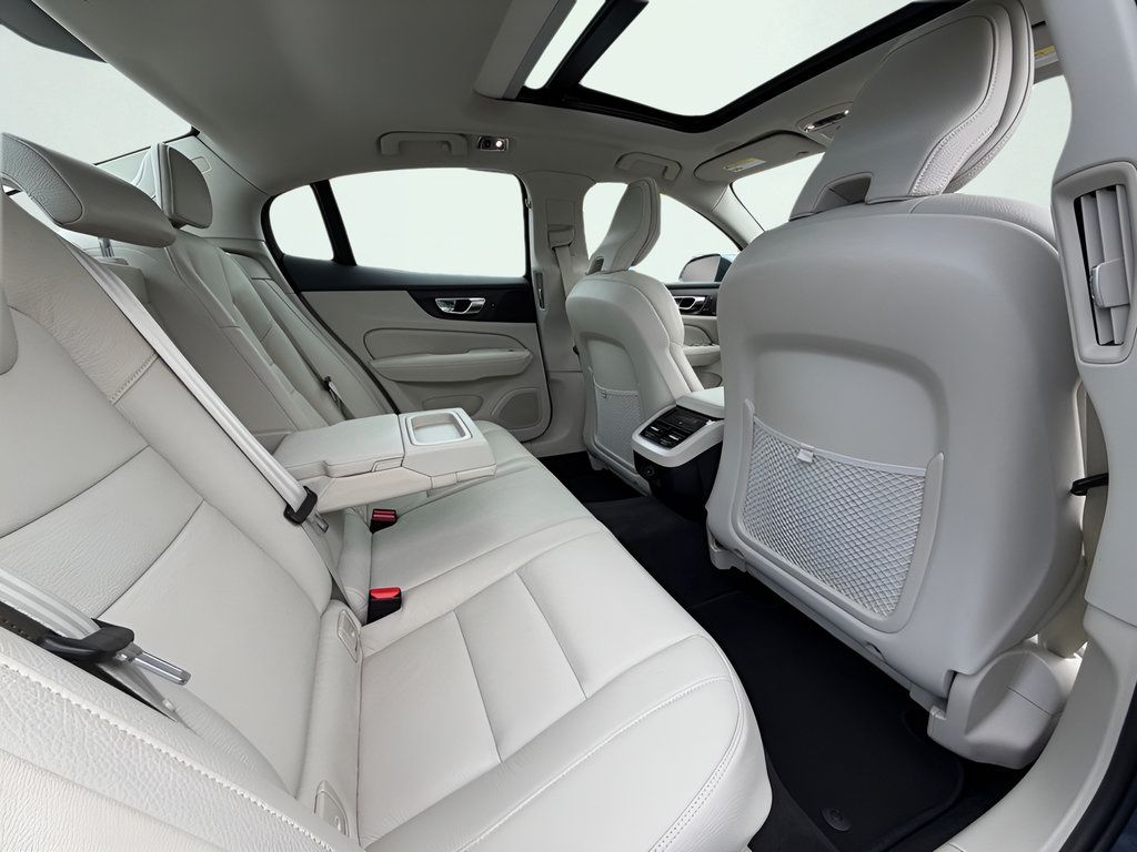 Used 2021 Volvo S60 T5 Inscription FWD image 24