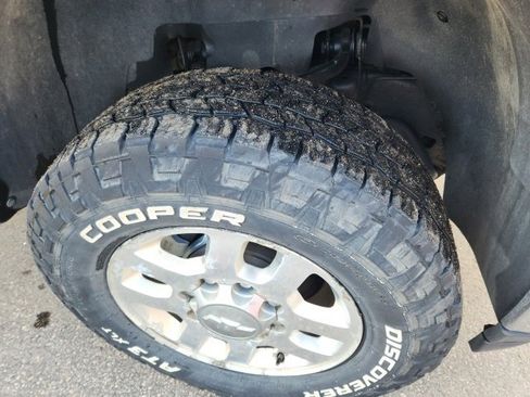 Used 2011 Chevrolet Silverado 2500 LTZ w/ LTZ Plus Package image 21